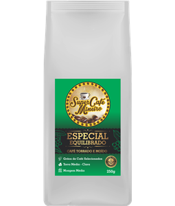 Caf Especial Equilibrado, Regio da Serra da Canastra, Altitude mdia de 1.100 metros, Gros de cafs selecionados, Com favas gradas,  Livre de impurezas, gros podres, verdes e ardidos, Bebida Mole, pontuao 84 mais, 100 por centro Arbica, Torra Mdia Clara, sabor equilibrado na doura e na acidez ctrica, corpo moderado e agradvel, Embalagens de 250 gramas.
